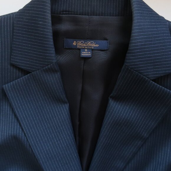 Brooks Brothers 100% Wool Navy Pinstripe Blazer Women’s Classic Office Size 6 - Picture 7 of 10